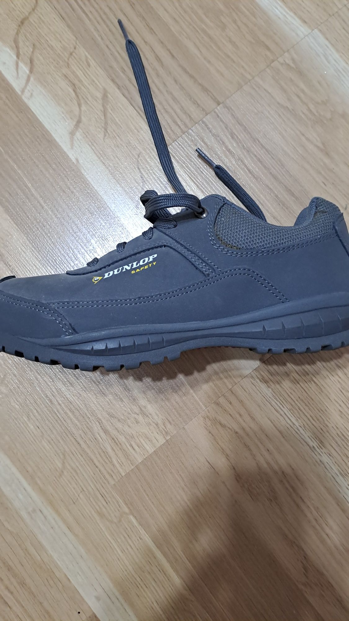 Pantofi de Lucru cu vârf intarit Dunlop