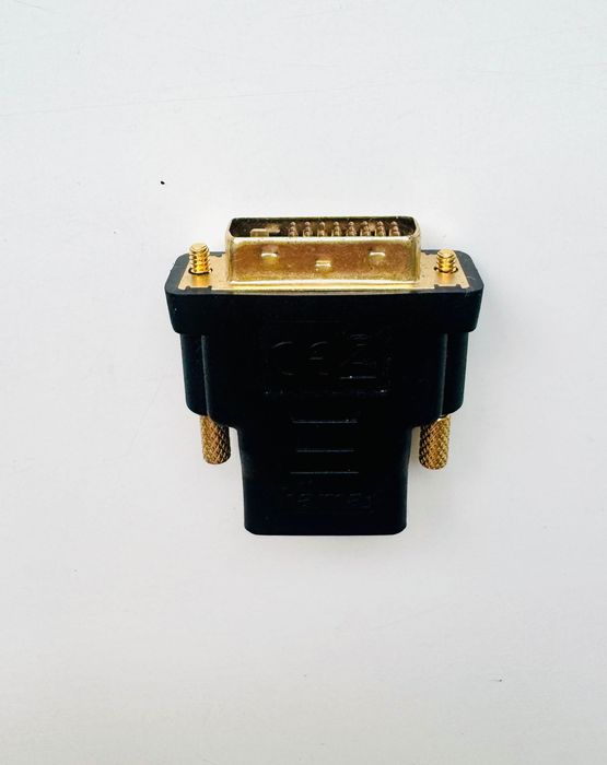 Adaptor Hama HDMI la DVI original ca nou