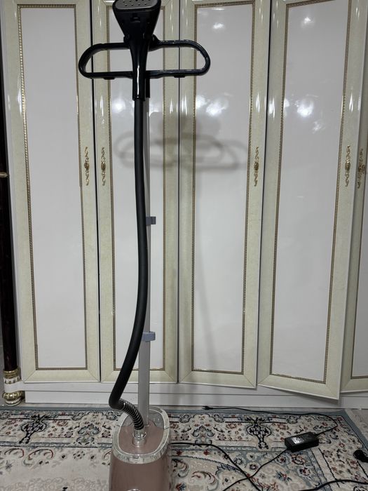 Продам паровой утюг 10000 т