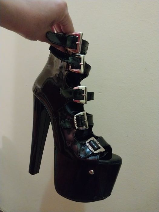 Стрипы бу продаются