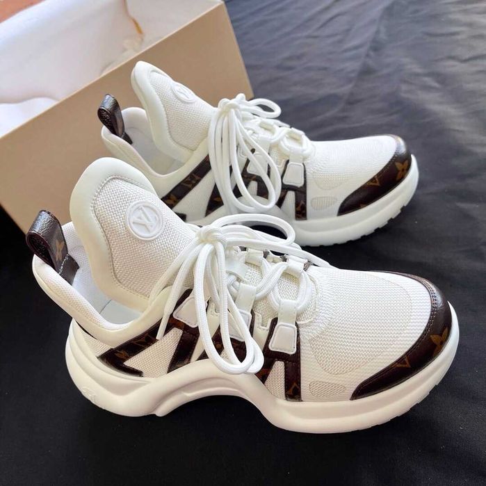 Adidasi dama Louis Vuitton Archlight Premium