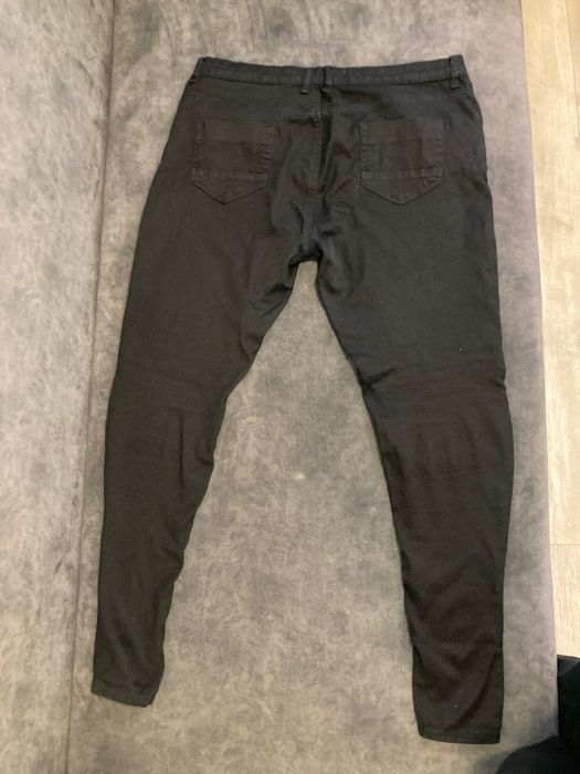 Чисто нов панталон