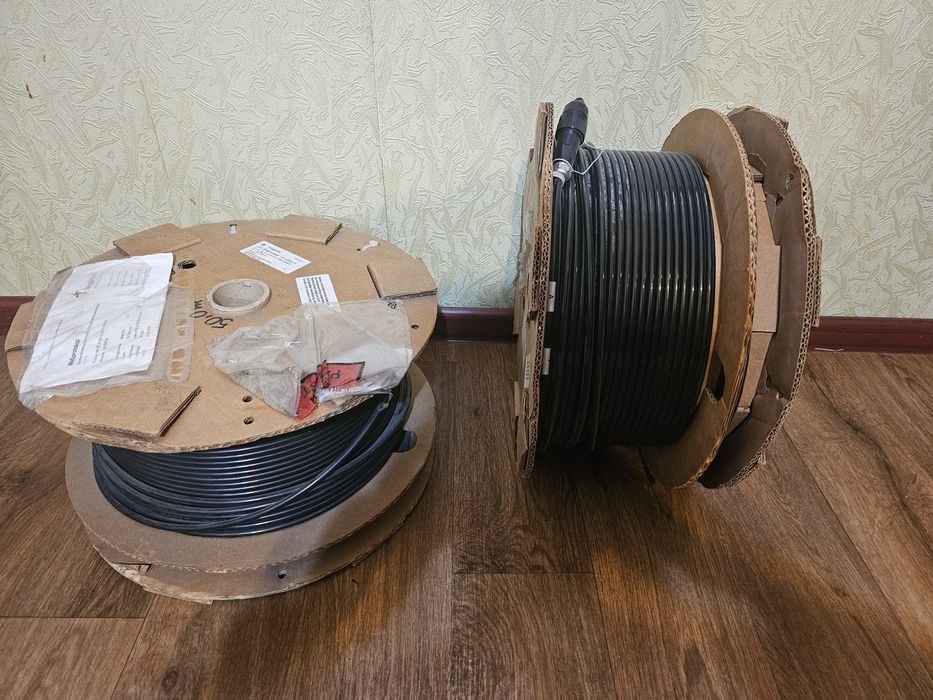 Оптоволоконный кабель продам 1000 тенге 100 метров