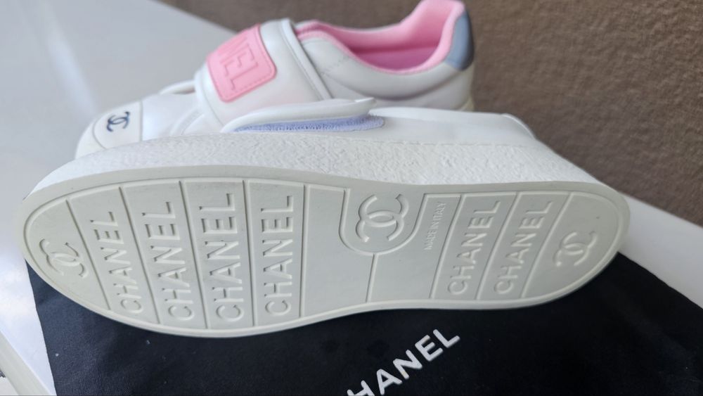 Chanel обувки