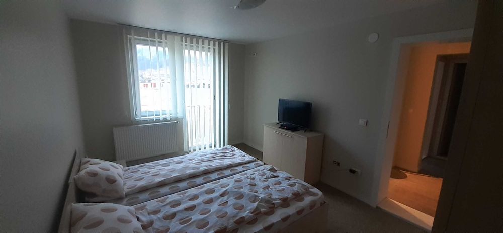 Apartamente de inchiriat