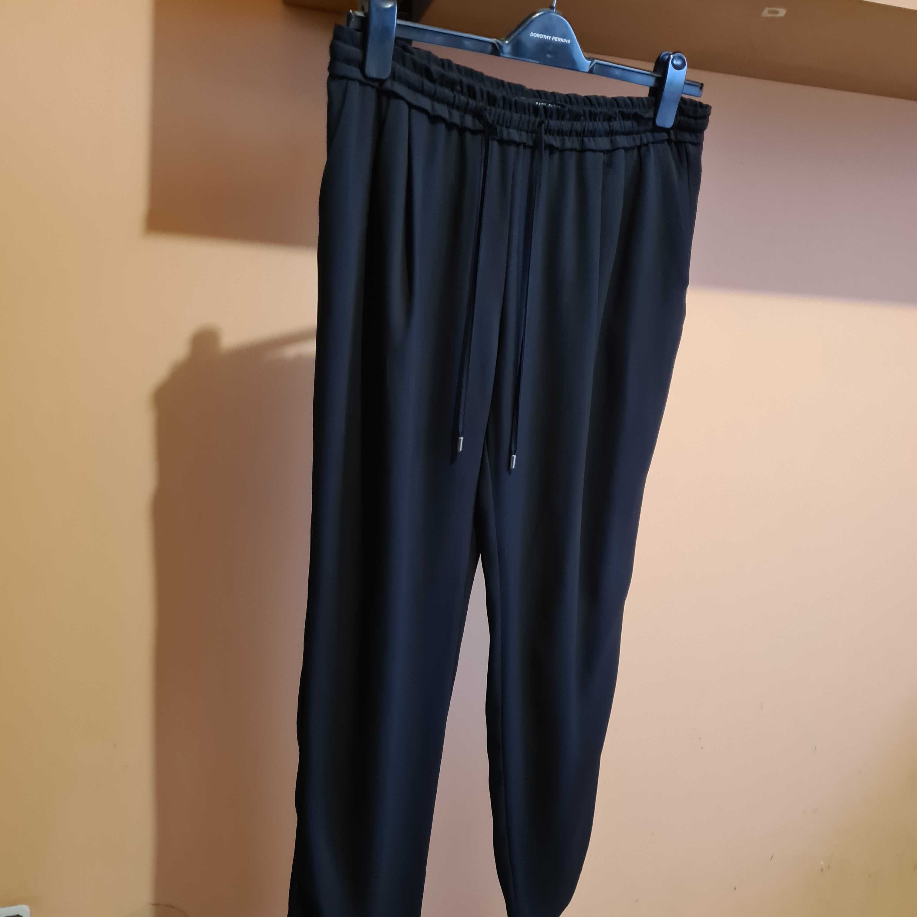 Pantaloni vaporosi