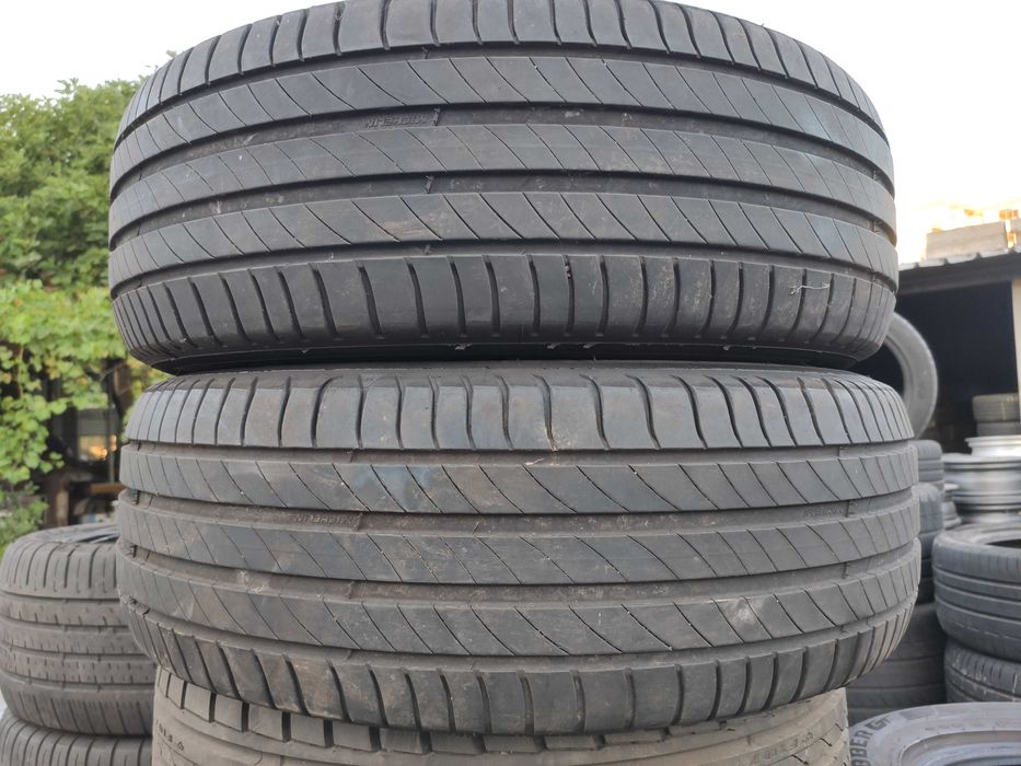 2бр Летни гуми 215 60 16 - Michelin