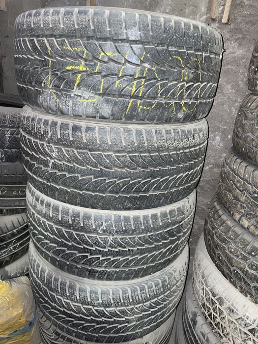 Продам зимние шины 275, 40 р20