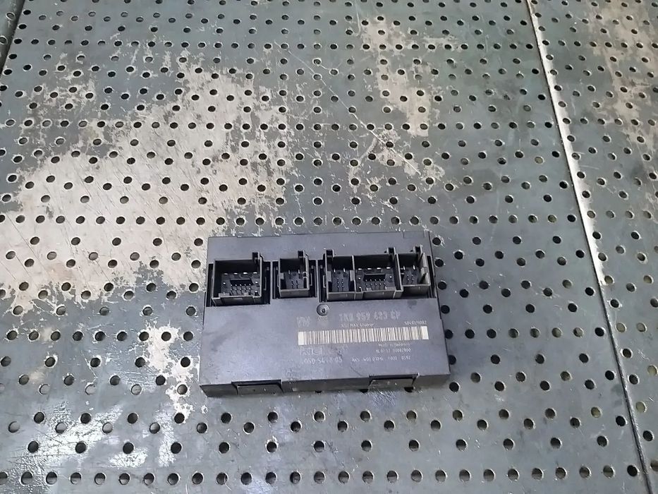 Modul calculator confort 1.9 tdi vw caddy 3 1k0959433cp 4050549805
