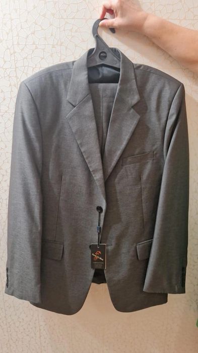 Продам костюм мужской,  двойка
