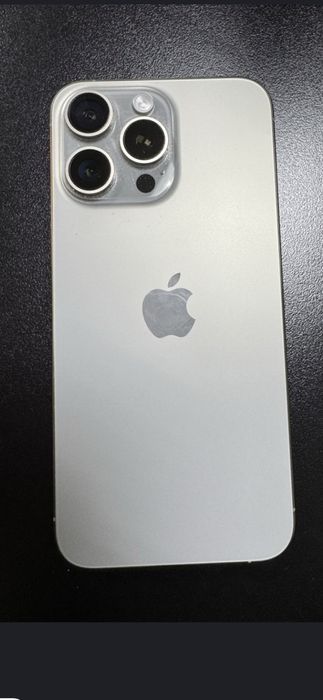 Продам Айфон 12 про Мах 256 Гб в идеальном состоянии