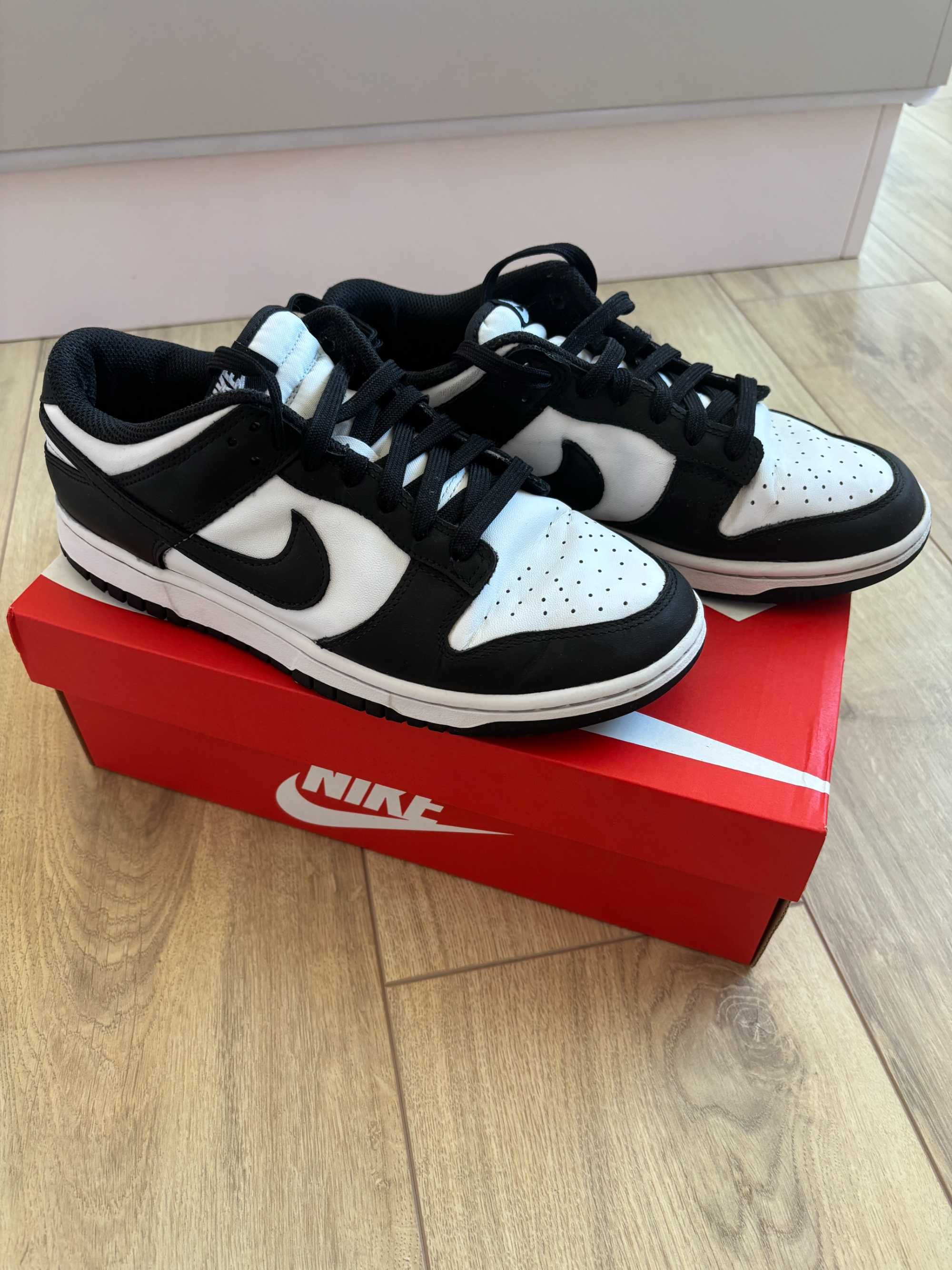 Nike Dunk Low 41 размер, ползвани