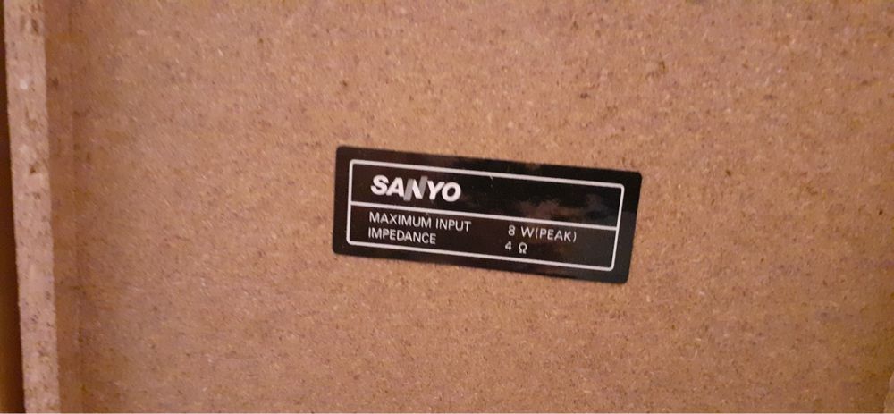 Boxe Sanyo putere  8 w