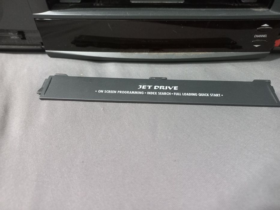 Samsung SV31-XK vhs video recorder si dvd soundmaster si grundig