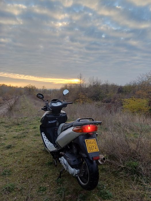Scuter 50cc La vanzare