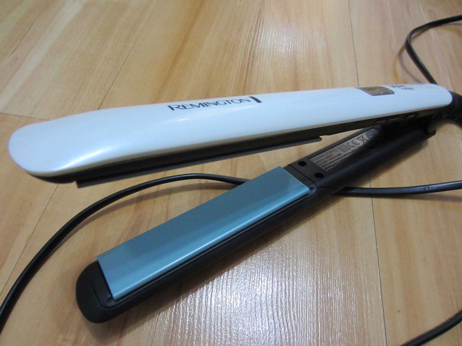 Placa ceramica indreptat parul Remington Shine Therapy S8500-ieftina