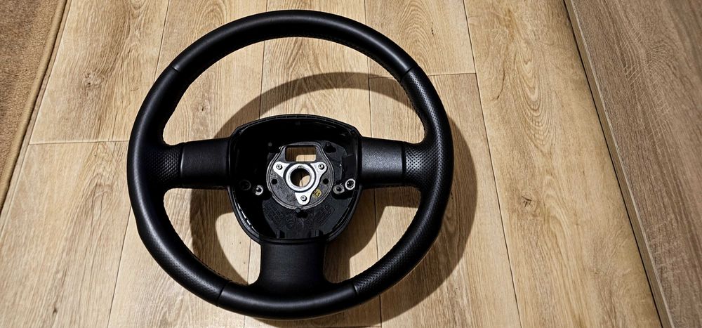 Волан за Audi А3