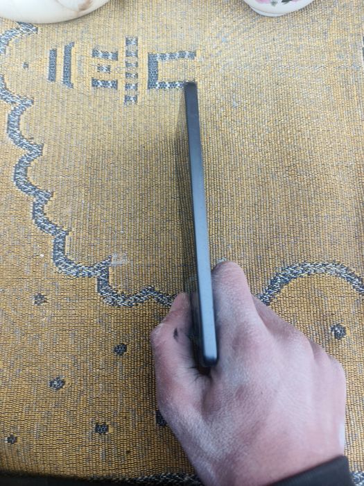 Xiaomi 12 Lite 5 g xolati ideal xotirasi 8ga128