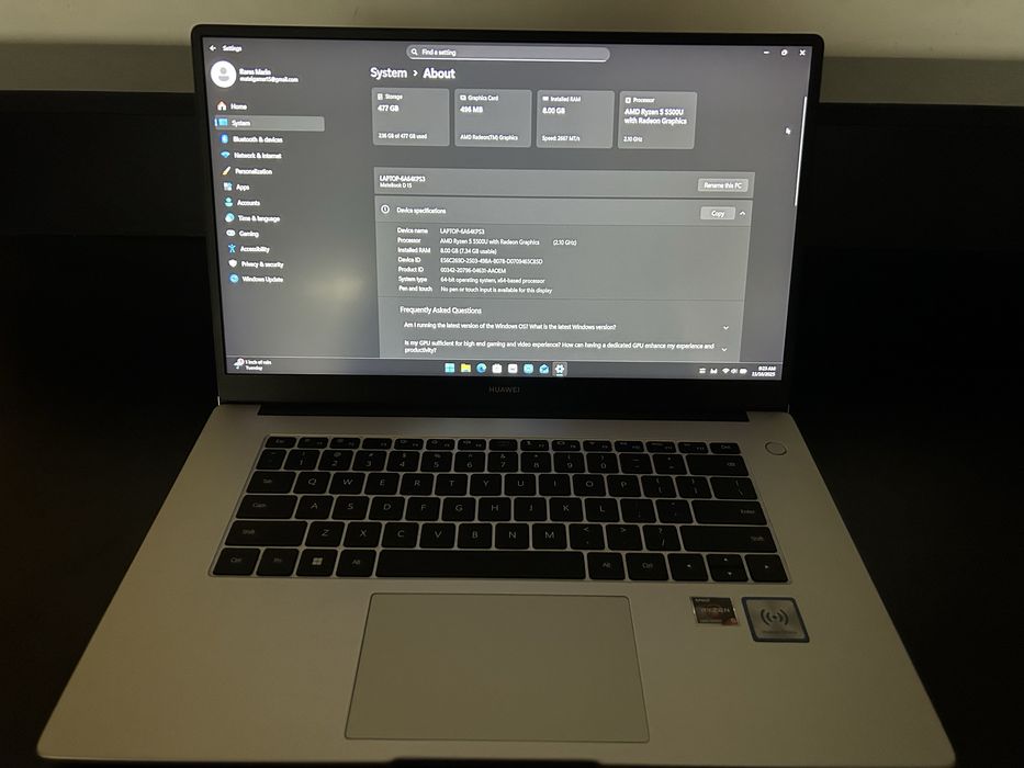 Vand laptop HUAWEI Matebook D15 cu procesor AMD Ryzen 5 5500U