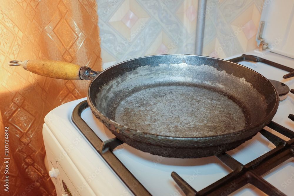 Продаю все из кладовки