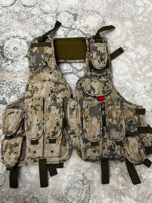 Нагрудник Разгрузочный жилет мультиколор новый