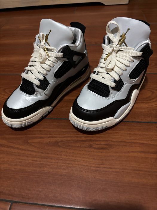 Adidasi Jordan 4 Unisex 35.5