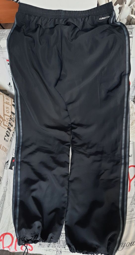 Ново мъжко долнище/панталон Adidas Climacool, М