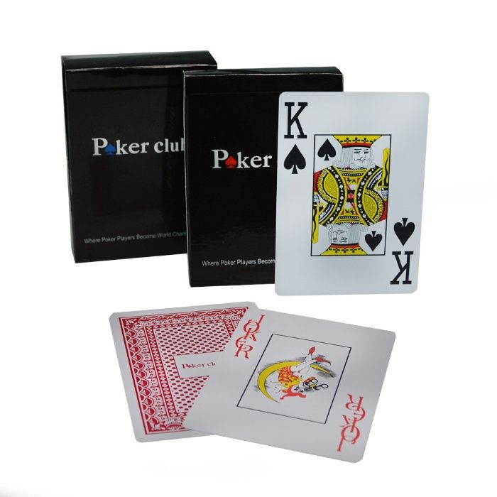 Carti poker din Plastic Poker Club
