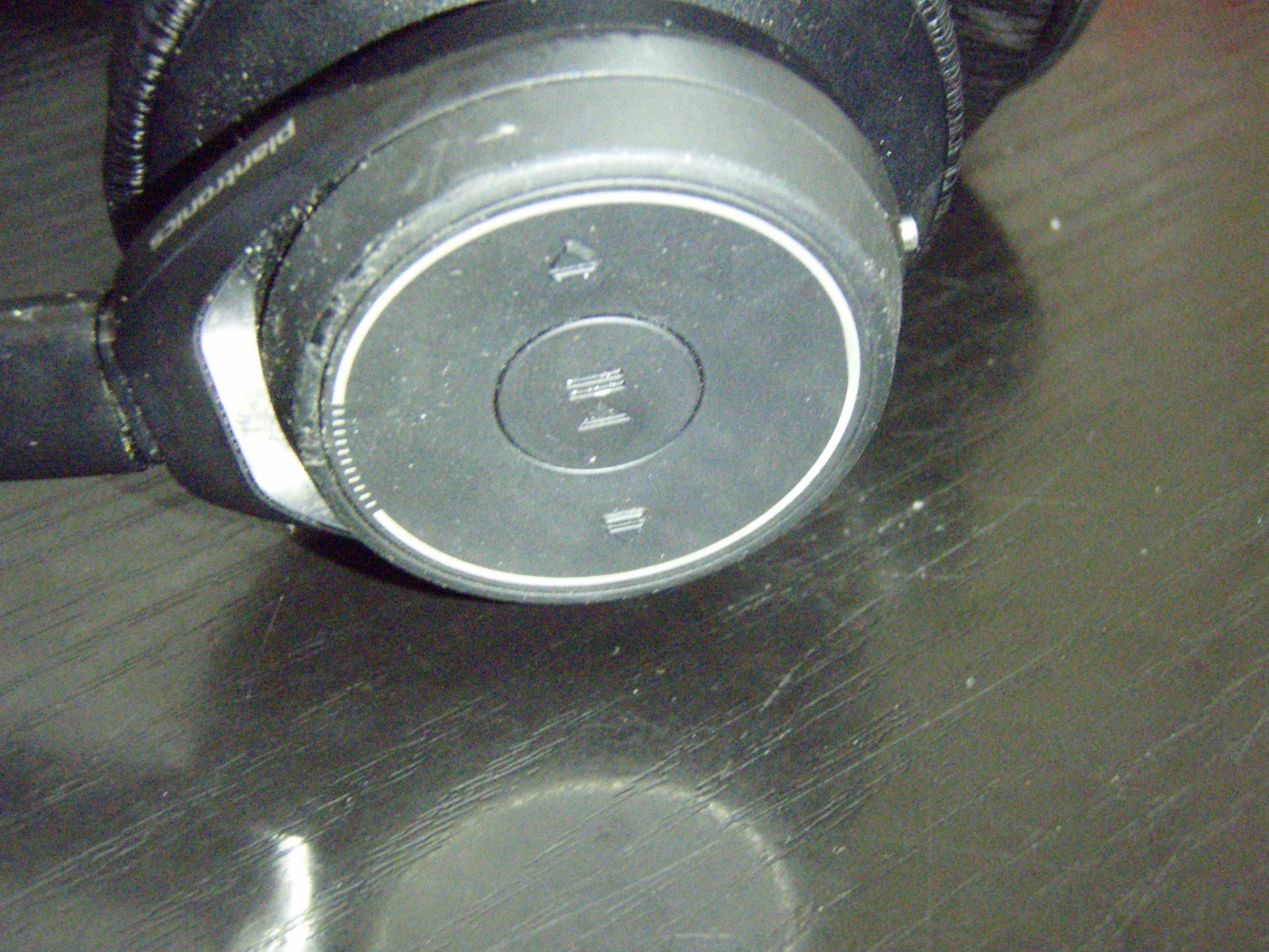 Casti bluetooth Plantronics B825