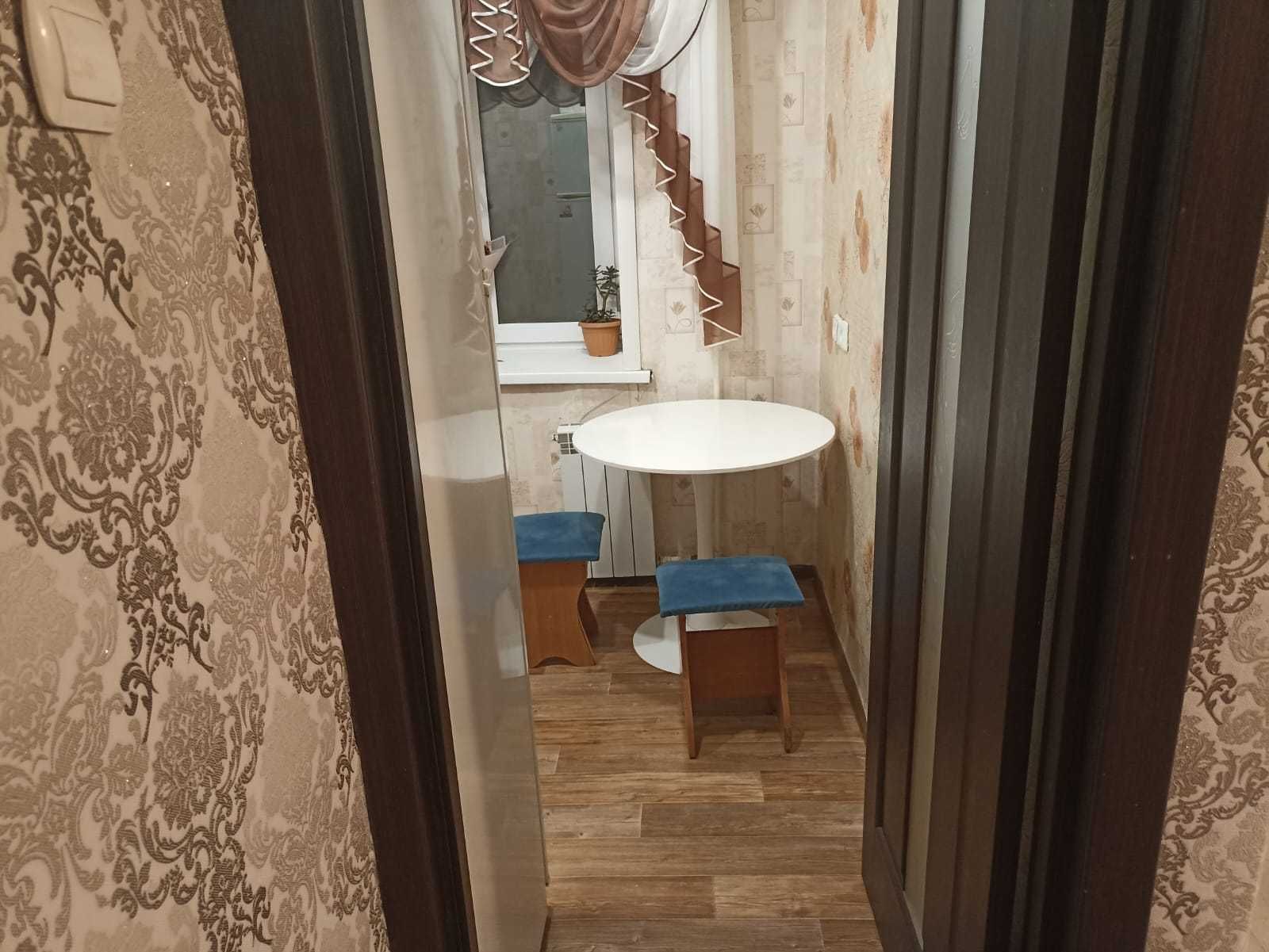 Продам 1 ком квар Центр Березка  11900 4 эт