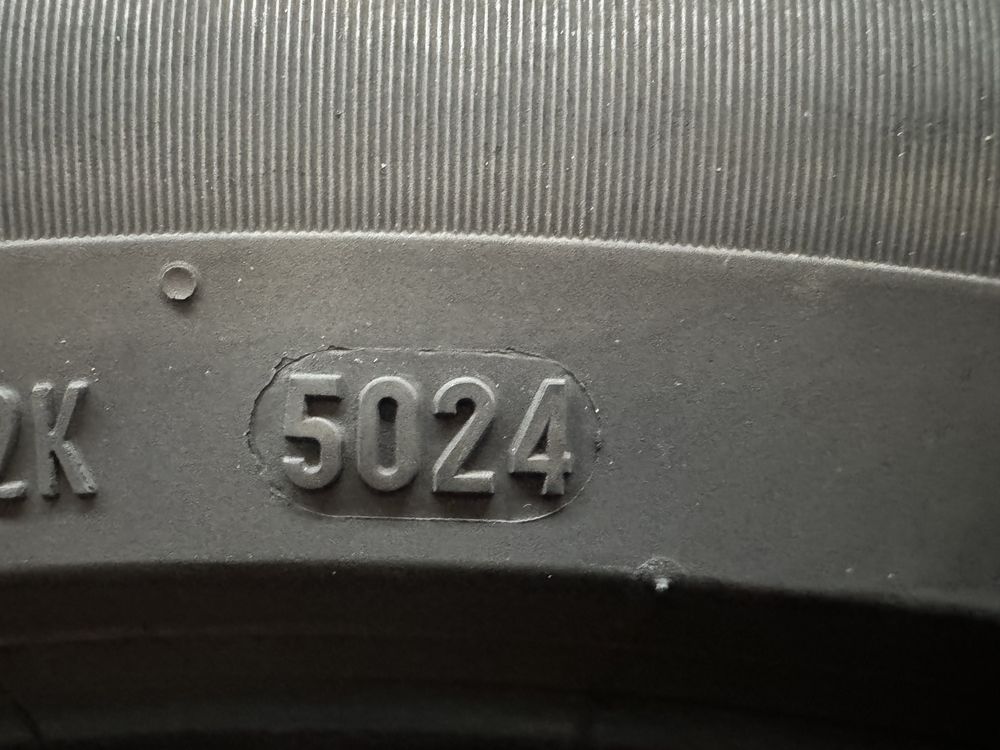Автомобилни гуми 235 45 18 Pirelli