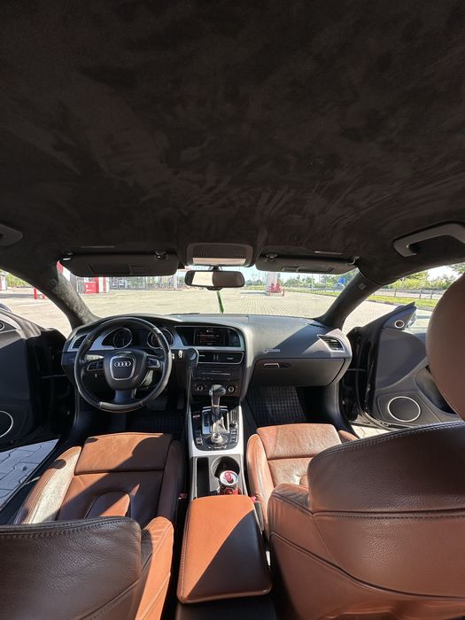 • AUDI • A5 • 3.0 d • Quattro • Automat 7+1 • S-line • Int+Ext • 2011•