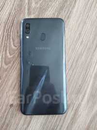 Samsung A 30 sastayanasi ideal holatda ishlashlari zaryadlari zur..700