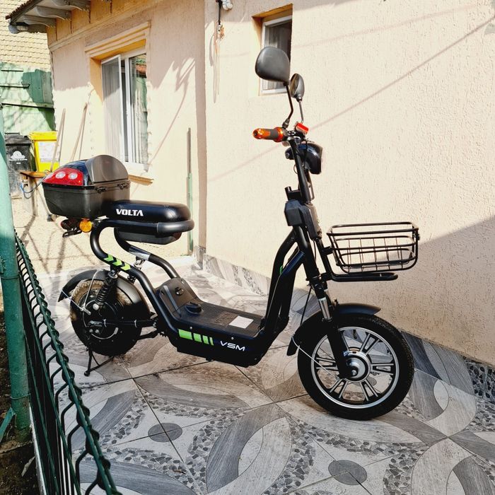 Scuter electric ..