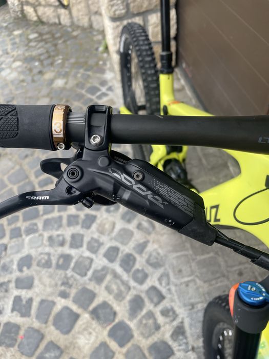 Bicicleta electrica Santa Cruz  heckler 2020