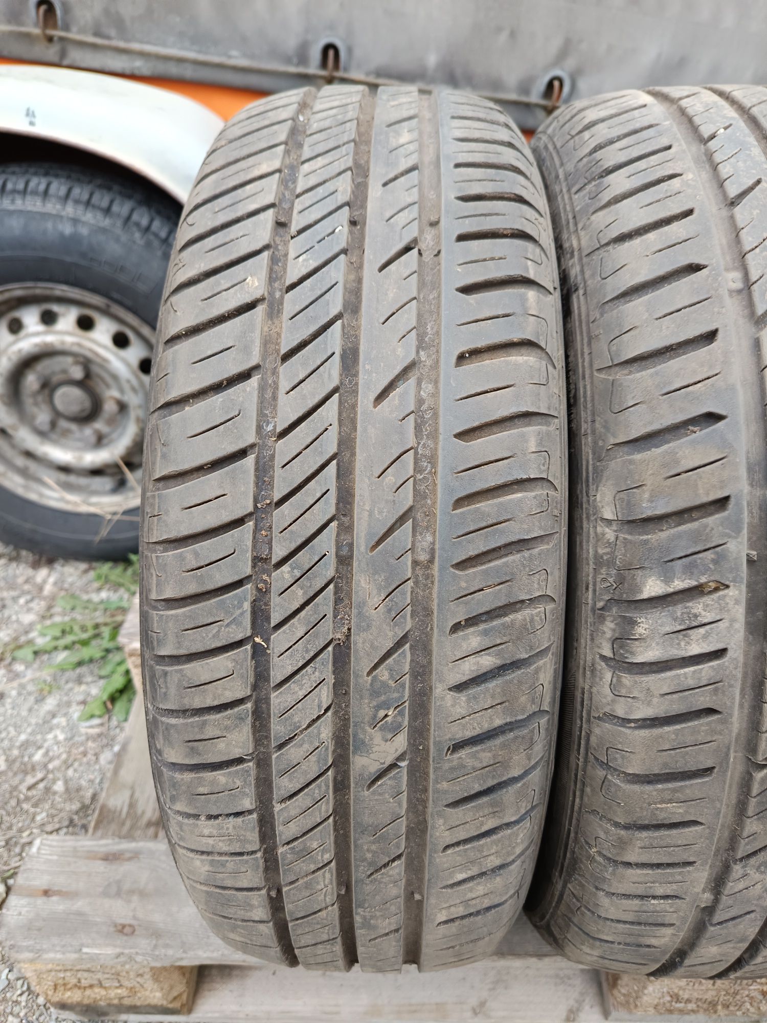 185 60R 15 H XL TYFOON ДОТ 4421