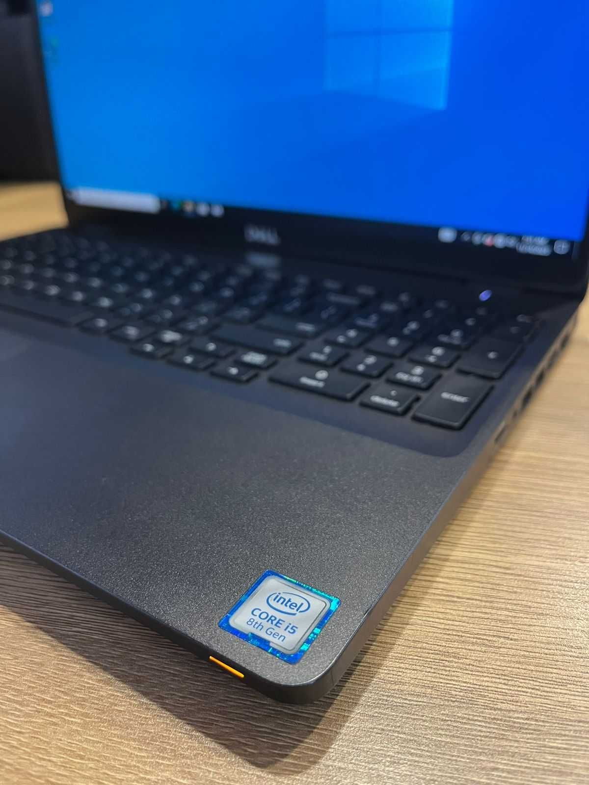 Ноутбук Dell Latitude 5500 (Core i5 8365U 1.6/4.1 GHZ 4/8).