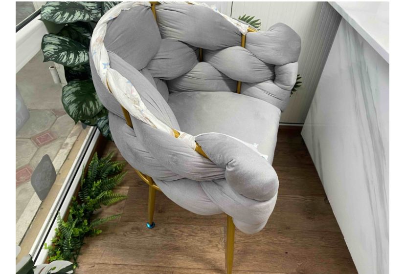 Стулья ,2шт новые