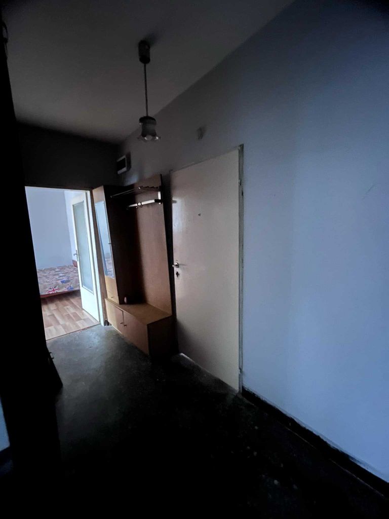 Продава се Едностаен апартамент в Радомир - 47 кв.м за 673 €/кв.м - Снимка #3