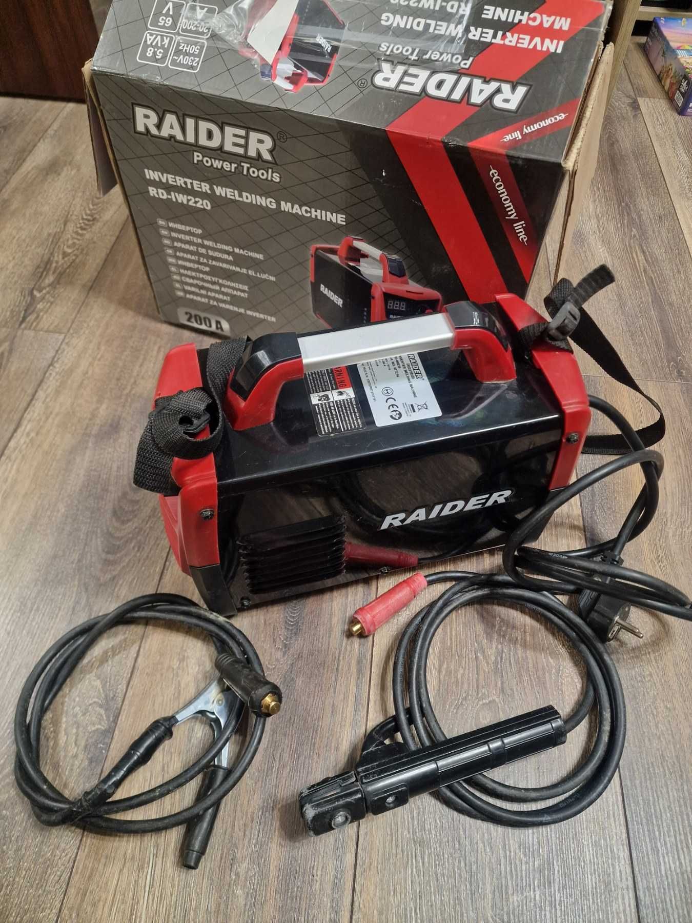 Инверторен електрожен Raider RD-IW220, 200 A, 1.5 - 4 мм