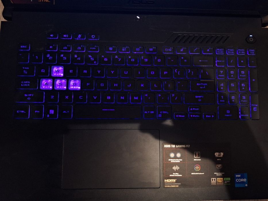 Laptop ASUS TUF F17