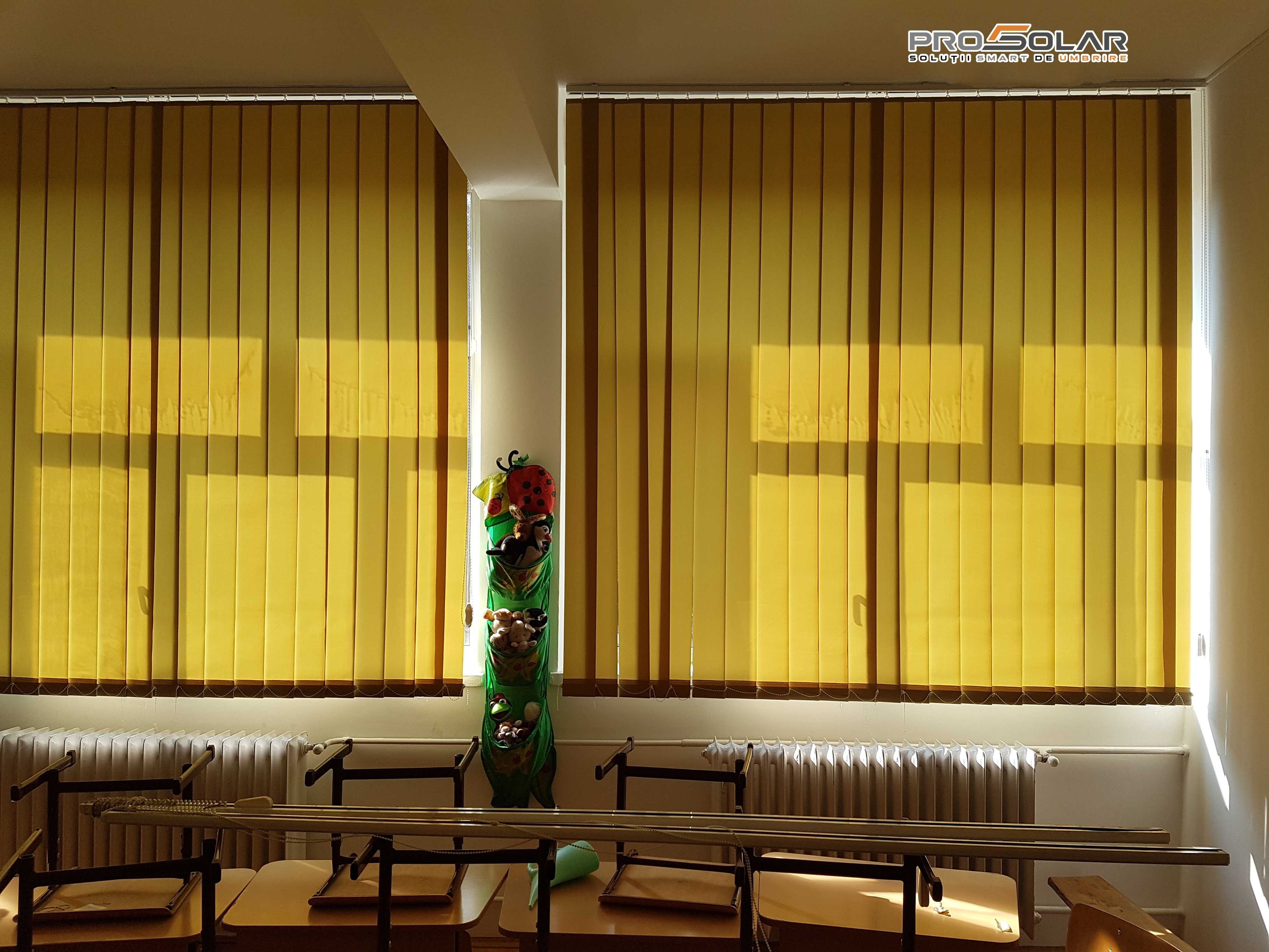 Jaluzele/Rolete de interior DAY&NIGHT /Rulouri textile TIMIS