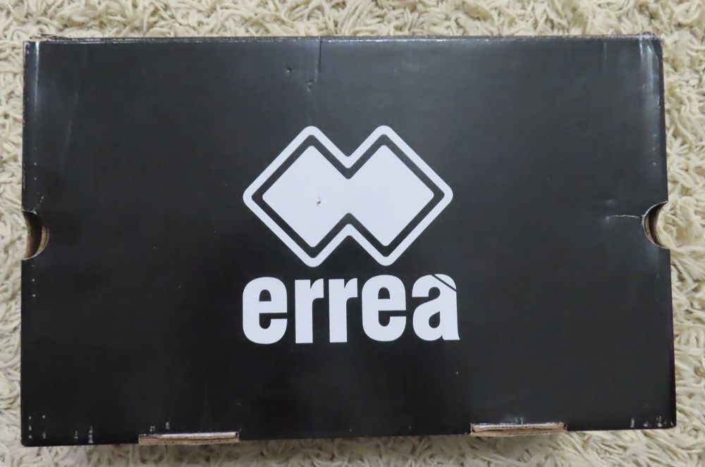 adidaşi Errea Light Rocket nr. 44, noi, în cutia originală