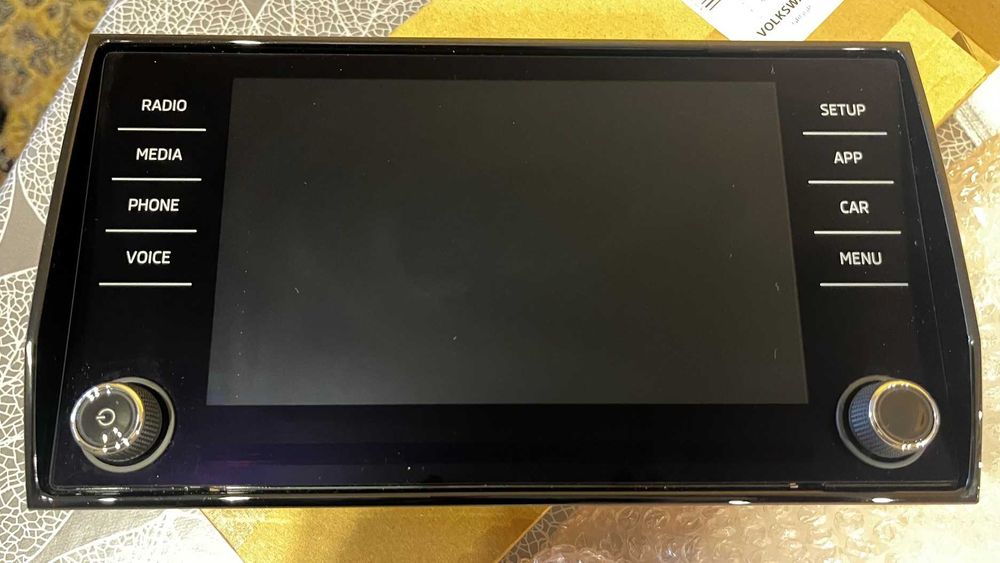 SKODA KAROQ DISPLAY TOUCH SCREEN  тъч скрийн мултимедия за Шкода Карок