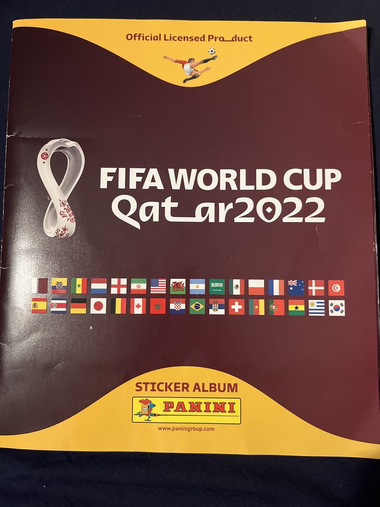 Vand/schimb stickere world cup 2022 de la panini