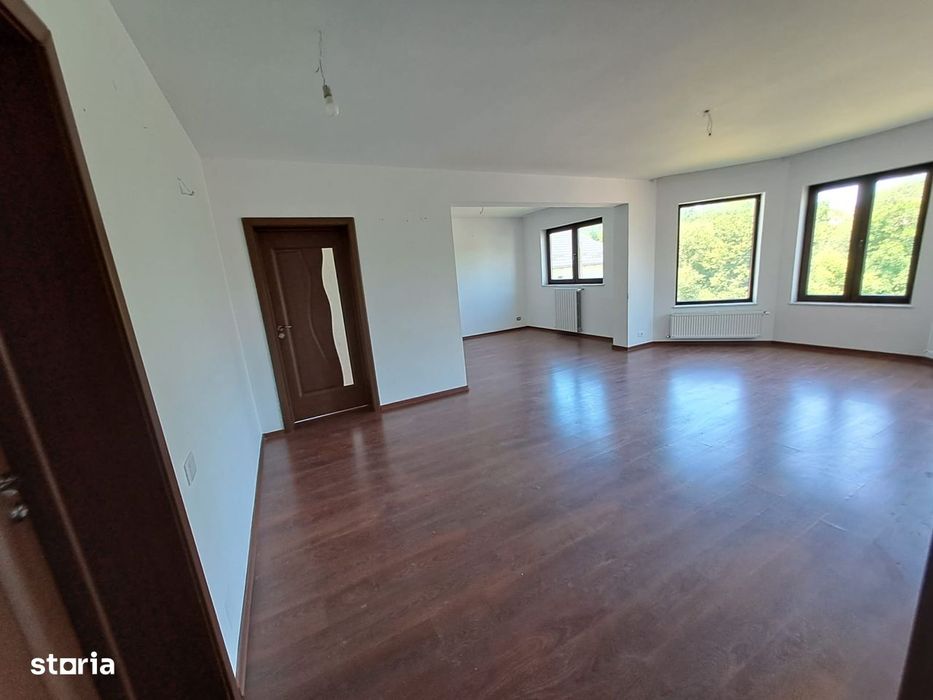 Casa Burdujeni de vanzare