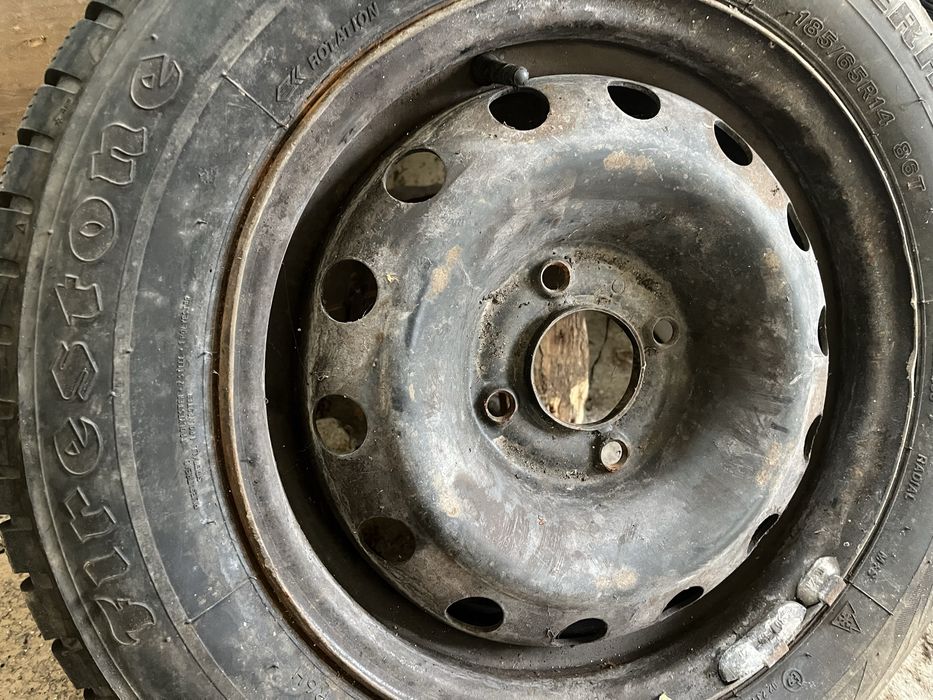 185/65 R14 Зимни гуми Firestone