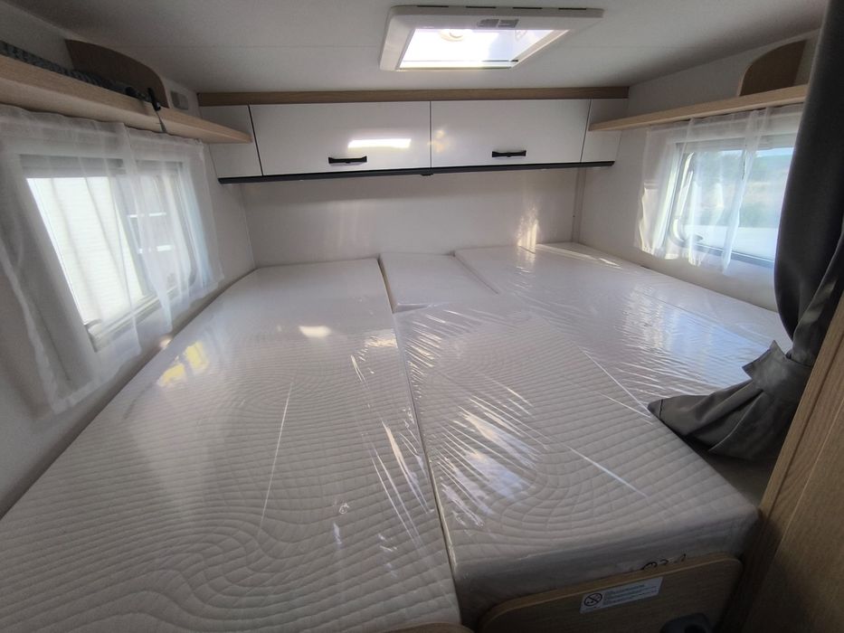 Autorulota Camper Van Sunlight V66 automata in stoc