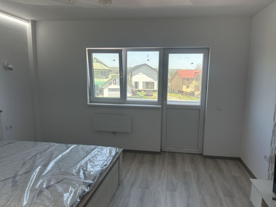 Vand apartament 3 camere in Albesti 76 m2