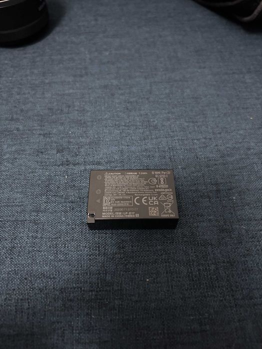 Acumulator original Canon LP-E17 pentru DSLR si Mirrorless